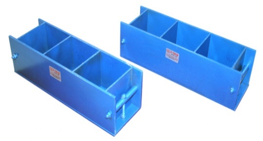 Khuôn lập phương 150 x 150 x 150 mm kép 3
