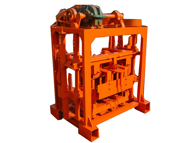 Máy sản xuất gạch không nung bán tự động QT40-2