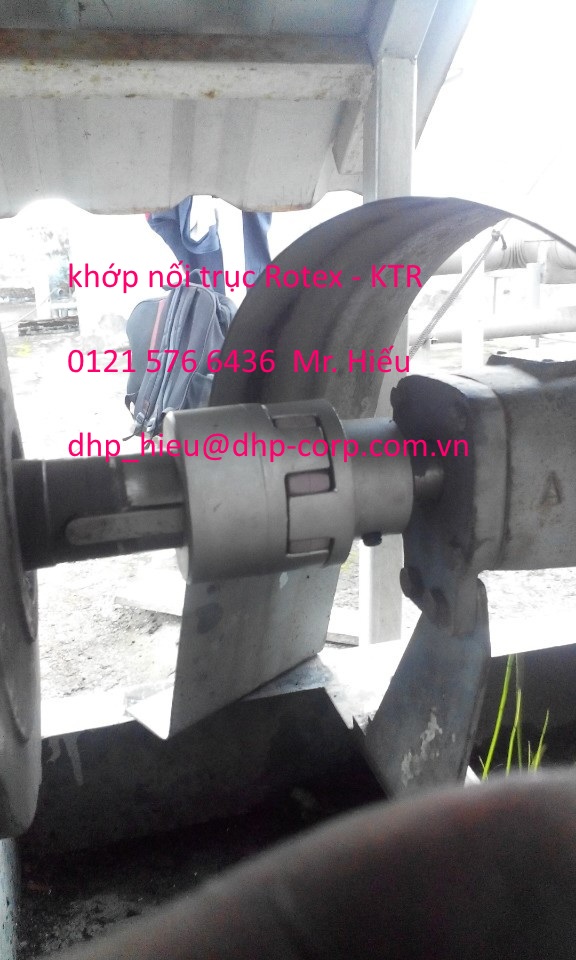 Khớp khóa nối vấu trục động cơ