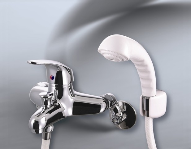 Sen tắm nóng lạnh HCG BF3145