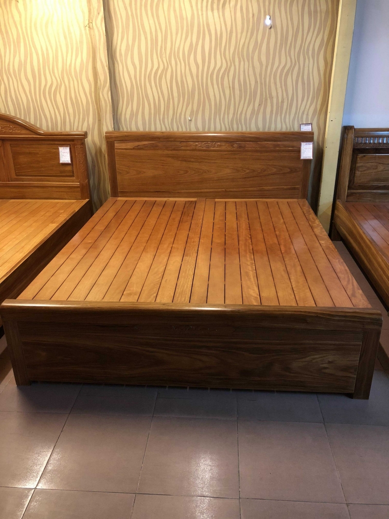 GIƯỜNG 1.8M X 2M