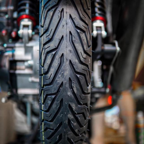 Vỏ xe Camel 120/80-16 gai City Grip