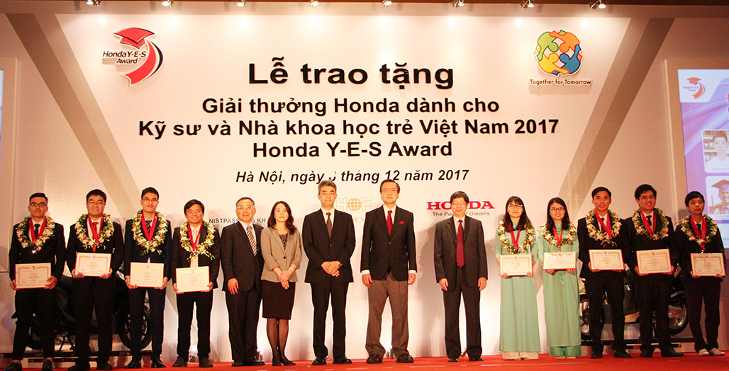 Vinh danh 10 Kỹ sư và Nhà khoa học trẻ Việt Nam